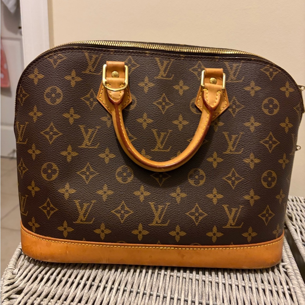 Louis Vuitton Alma PM Monogram